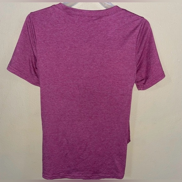 Burgundy Ruched Side V-Neck Tee Short Sleeve Stretch Top Size Small Basic Shirt - Picture 5 of 7